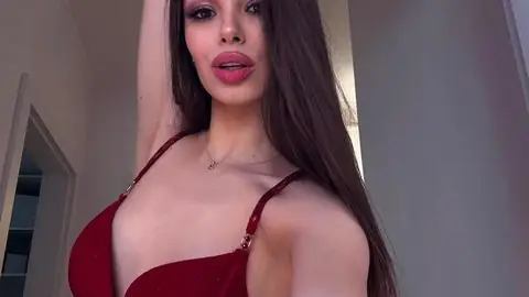 AlexxisRae