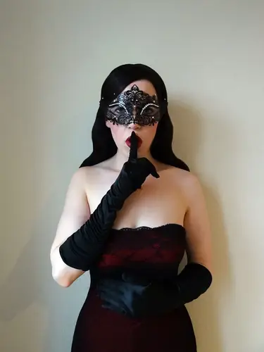 Isabeau Roseart - roleplay