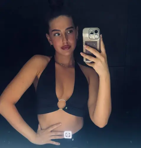 Kelly - beauty
