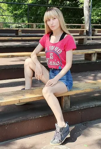 VirtualBabeGinny - humiliation