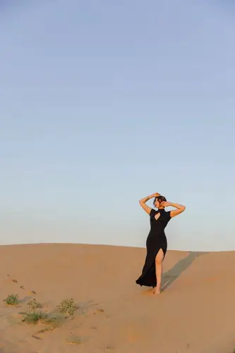 BellaForbs - feet