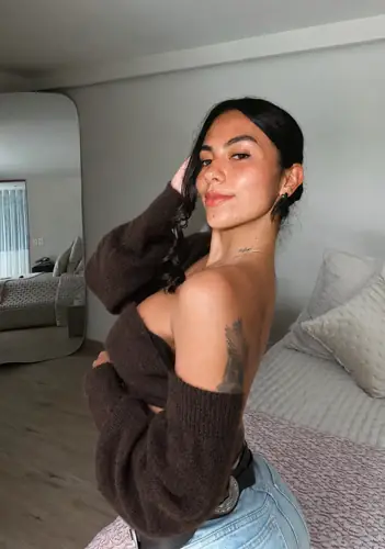 Antonia Rose - milf