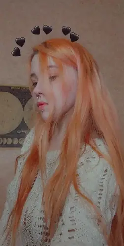 Lovely Elly - piercing