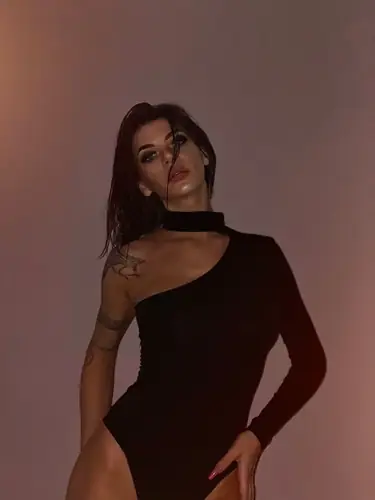 Megan Gale - gorgeous
