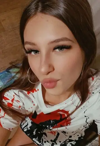 Lola - blowjobs