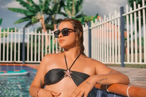 Sara Colyn - blowjobs