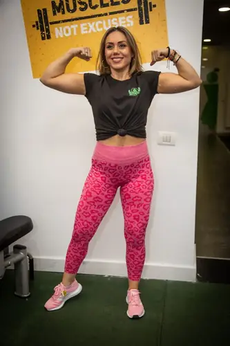 AnnyFit - milf